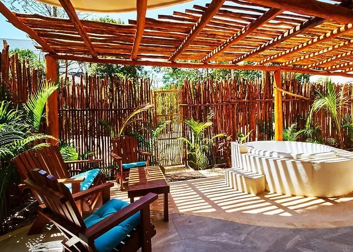 Aparthotel Puerta Zama - Luxury *
